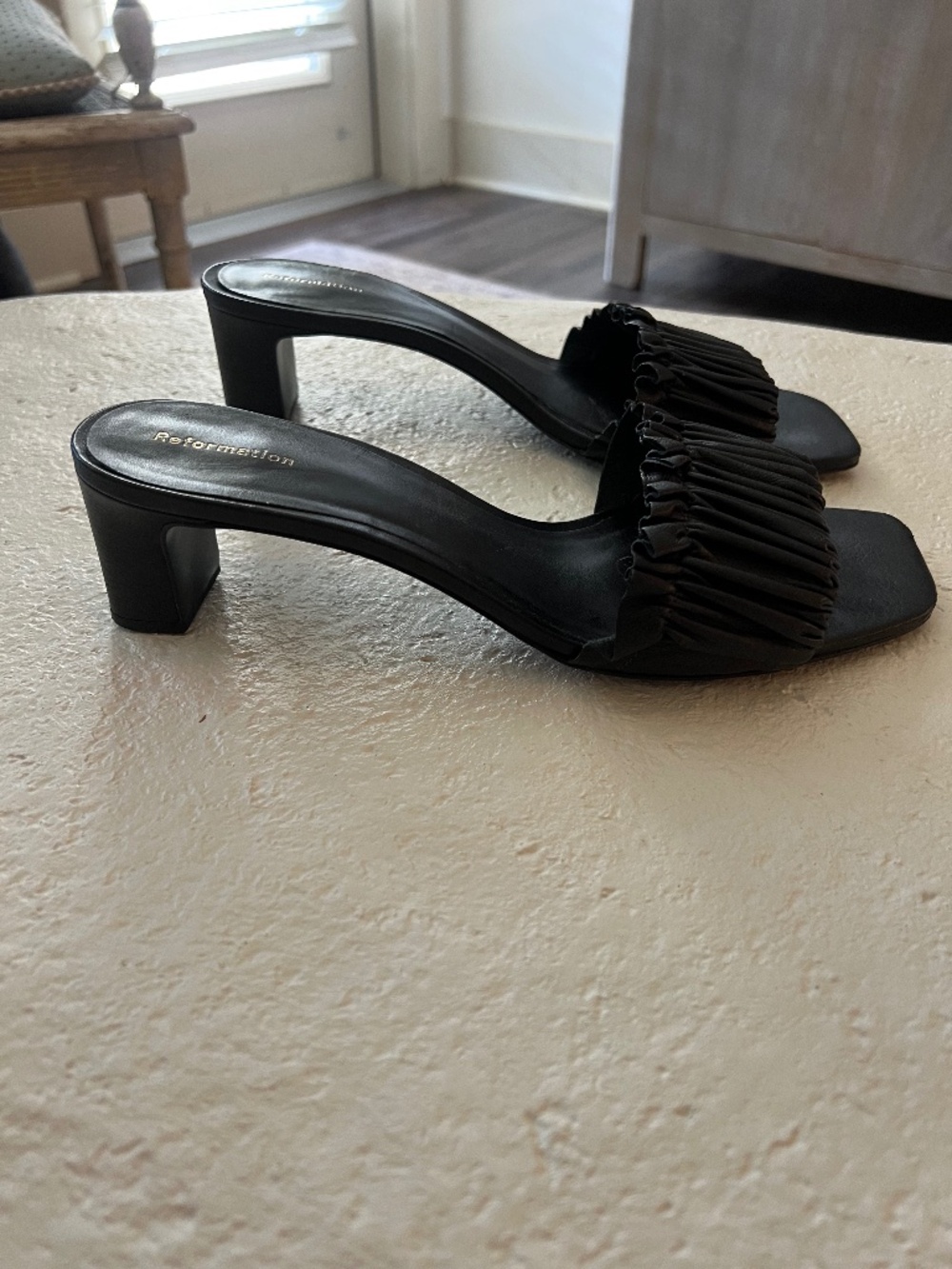 Reformation Shereen Ruched Block Heel Mule, size 39.5, black